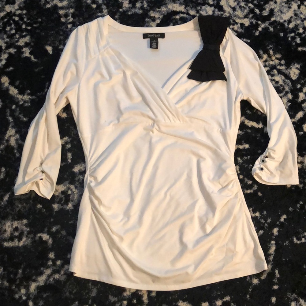 White House Black Market Black and White Blouse